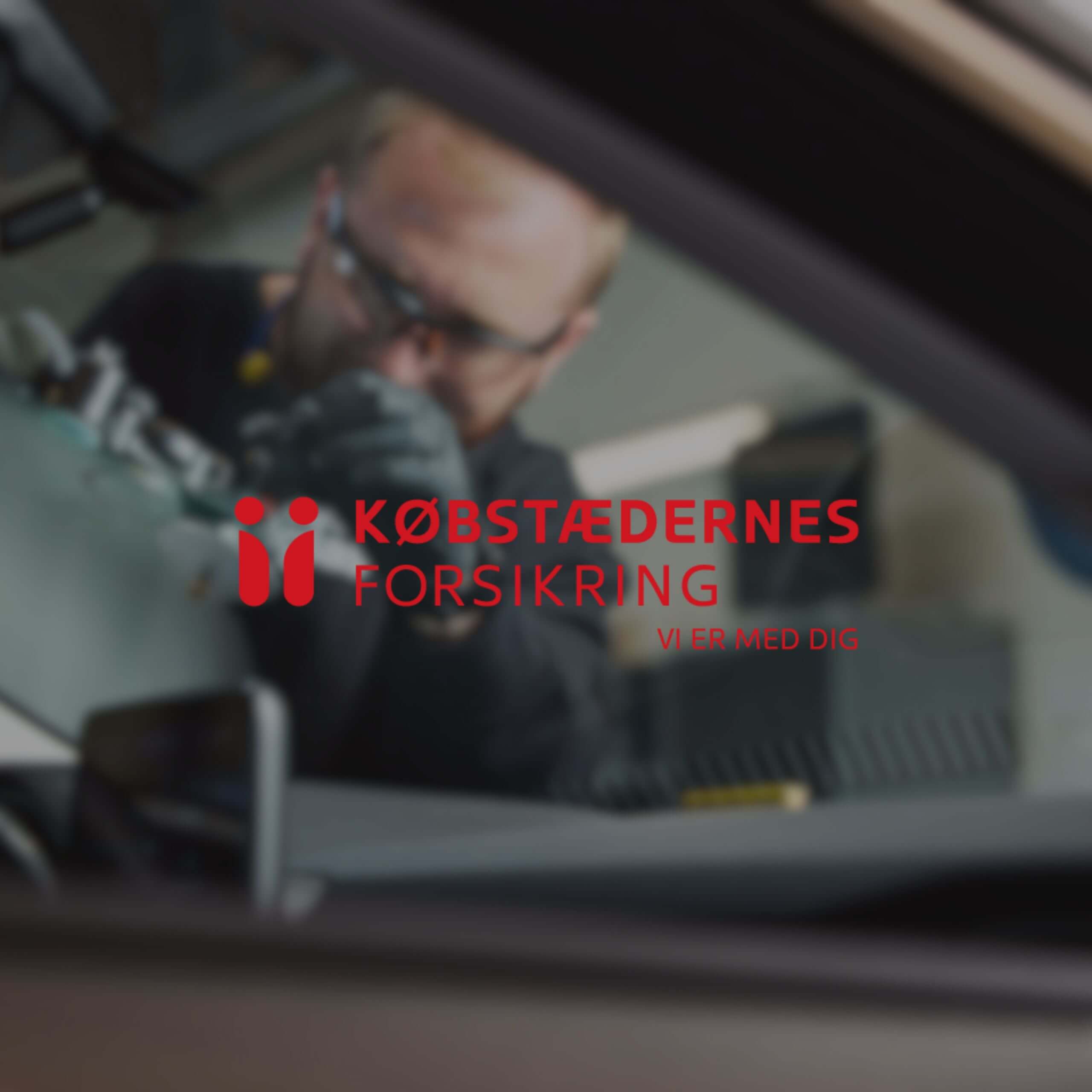 Købstædernes Forsikring anbefaler Dansk Bilglas ved glasskade på bilen
